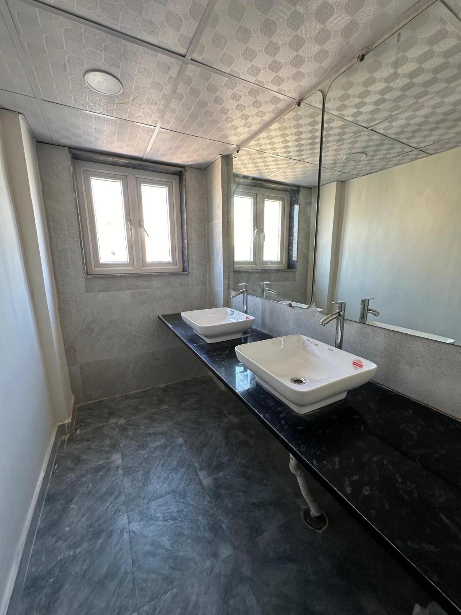 Sky Villa With Private Pool Νόιντα Εξωτερικό φωτογραφία