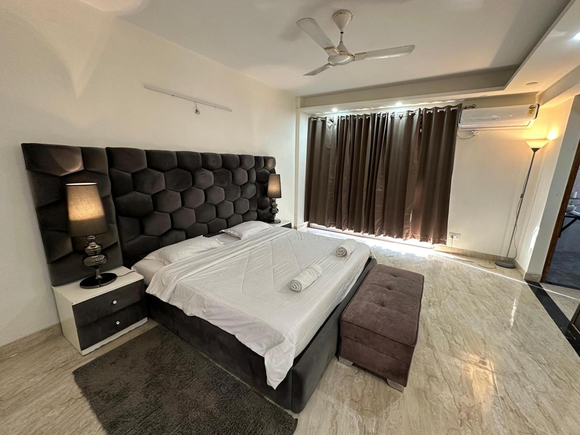 Sky Villa With Private Pool Νόιντα Εξωτερικό φωτογραφία