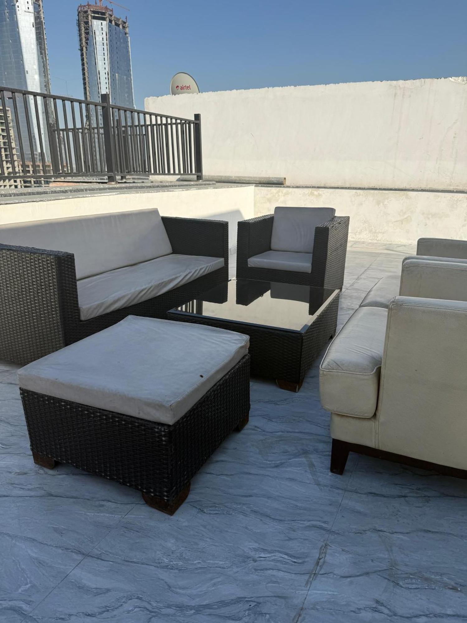 Sky Villa With Private Pool Νόιντα Εξωτερικό φωτογραφία